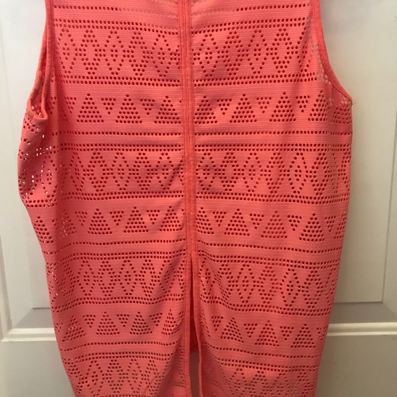 Olive & Oak Stitch Fix coral tank - Picture 3 of 5